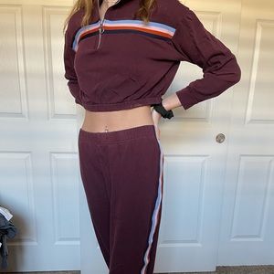 Cropped sweatsuit -2 piece